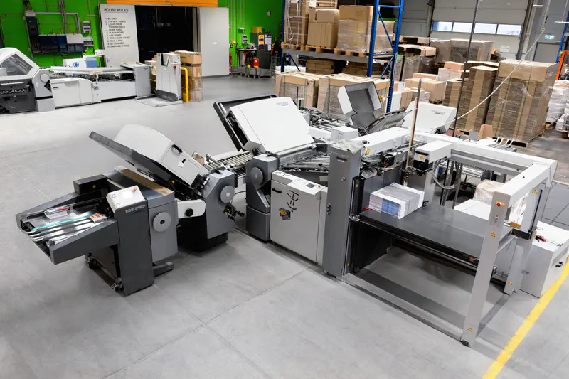 HEIDELBERG Stahlfolder 82 TI (Falzmaschine) – Moderne Falzmaschine für bis zu 10 Brüchen, ideal für Prospekte und Flyer.