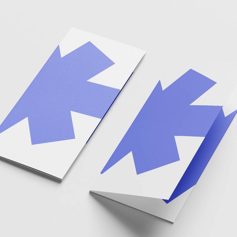 Faltblätter und Falzflyer – perfekt gefaltet und individuell gestaltet von X-Press Berlin.