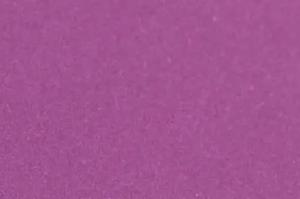 Pantone Purplev2U – brillante Farbe von Pantone für kreative Designs und edle Akzente.