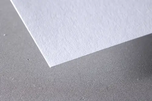 Recyclingpapier Circle Offset Premium White von Clairefontaine, ideal für nachhaltige Projekte, erhältlich bei der Berliner Druckerei X-Press.
