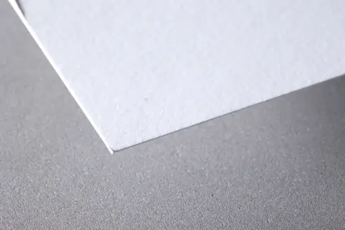 Bilderdruckpapier Magno Matt von SAPPI, perfekt für den Offsetdruck, erhältlich bei der Berliner Druckerei X-Press.
