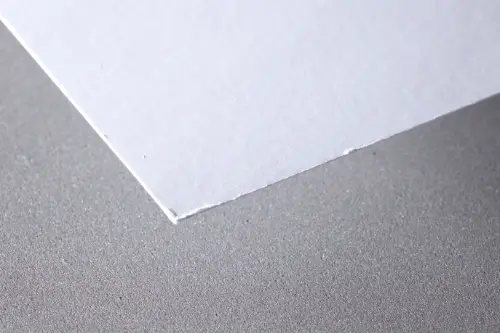 Bilderdruckpapier Profisilk von SAPPI, perfekt für den Offsetdruck, erhältlich bei der Berliner Druckerei X-Press.