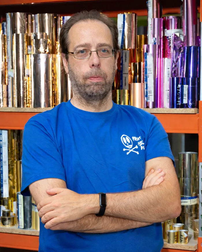 Fabian Medina Gonzalez aus der Abteilung Beratung mit der Funktion Produktberatung für die Xpress Druckerei in Berlin