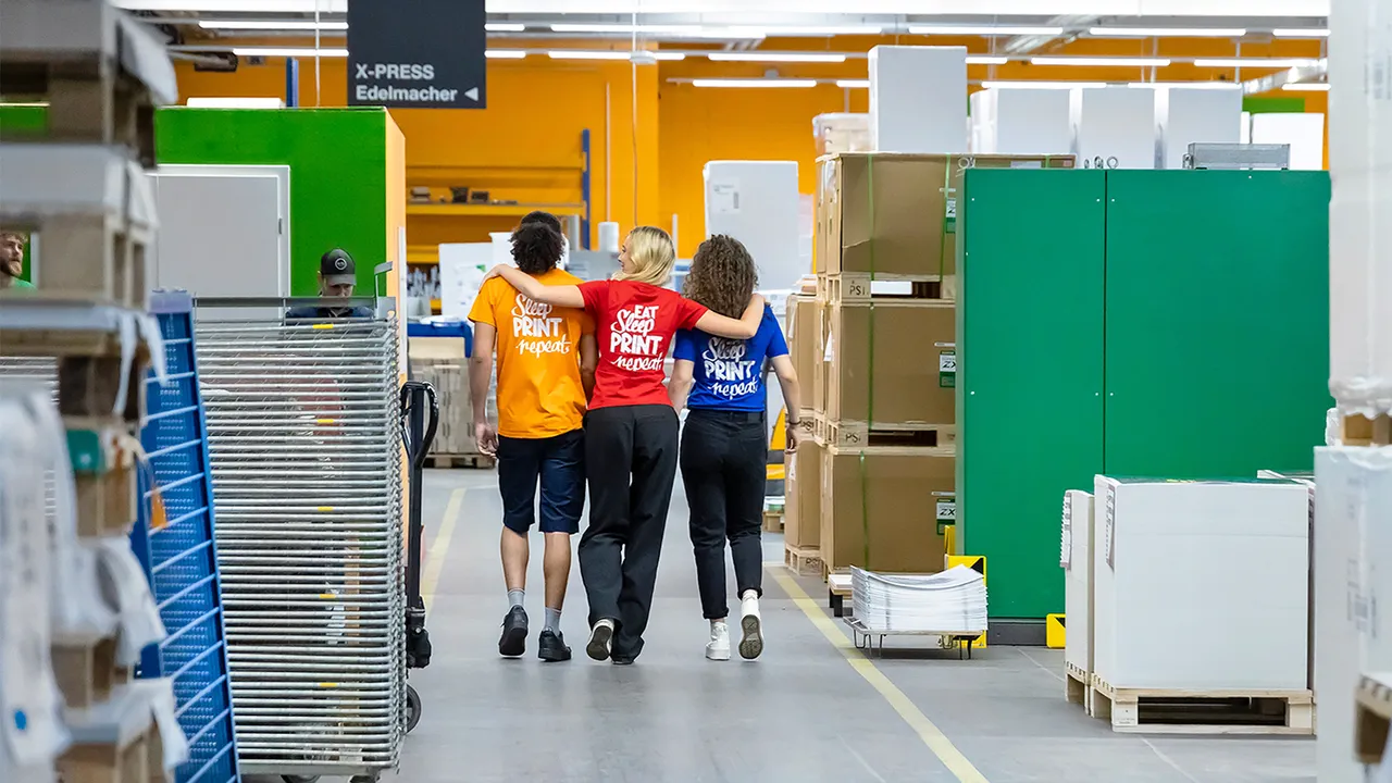 Produktion und Drucktechnik bei X-Press - Deine Druckerei in Berlin – hochwertige Druckverfahren und moderne Veredelungstechniken.